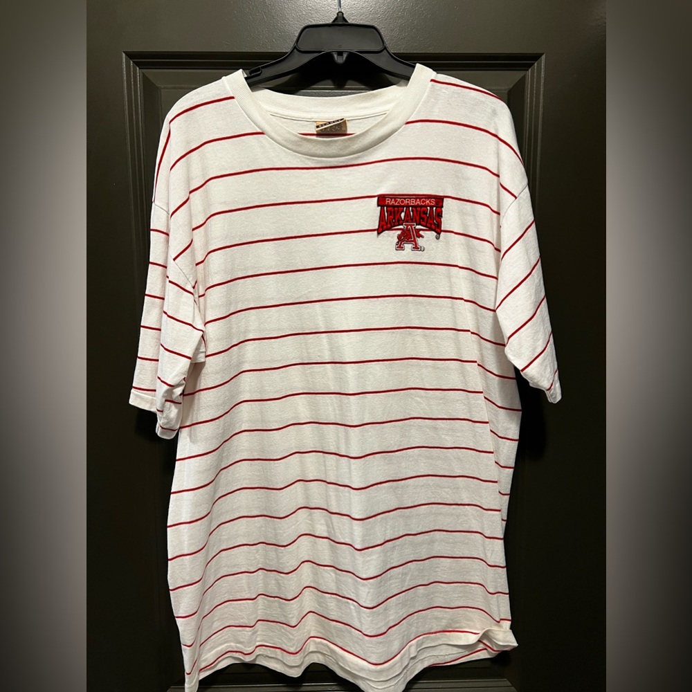 VINTAGE ARKANSAS RAZORBACK SHIRT